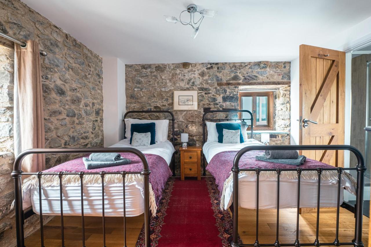 Stunning Converted Granary In Heart Of St Davids Εξωτερικό φωτογραφία