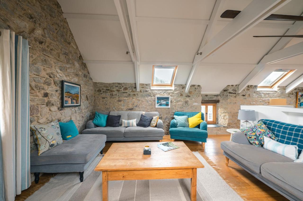 Stunning Converted Granary In Heart Of St Davids Εξωτερικό φωτογραφία